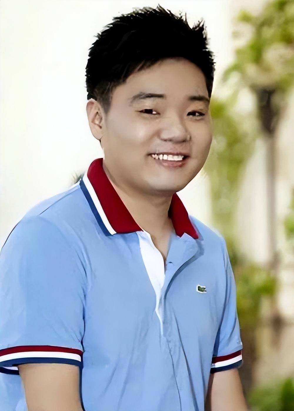 作为世界足 作为世界足