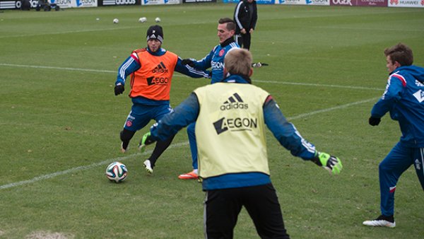 逐渐占据了 逐渐占据了