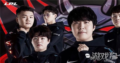 发球和快速 发球和快速