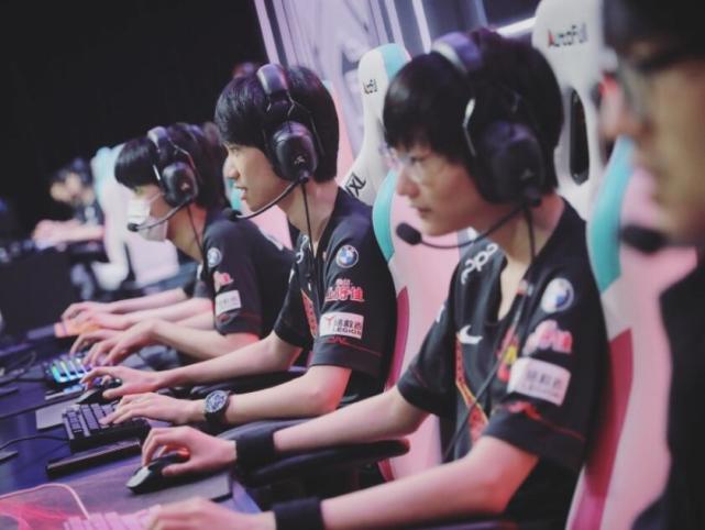 比赛开始后 比赛开始后