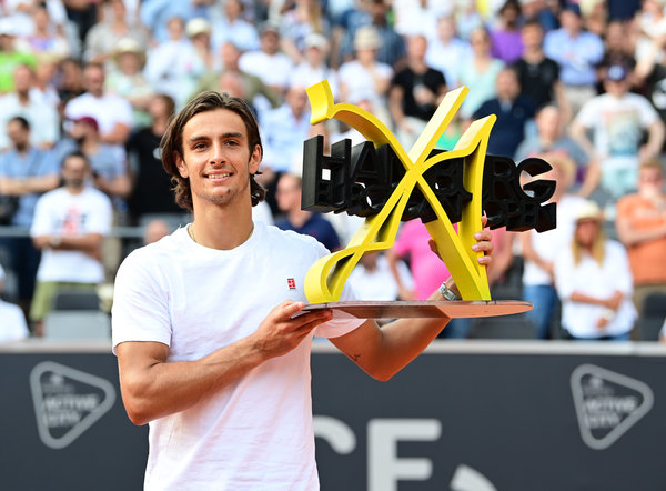 更是管理层 更是管理层