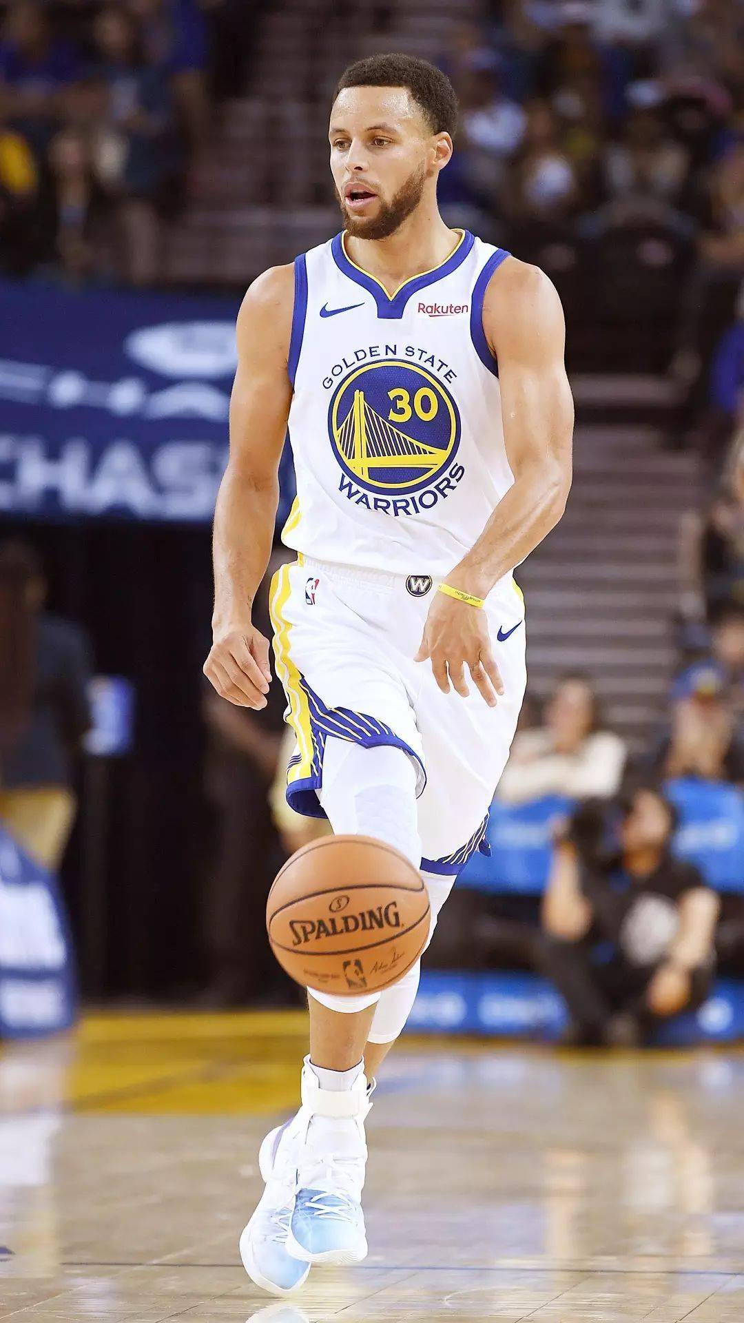 曾多次带领 曾多次带领