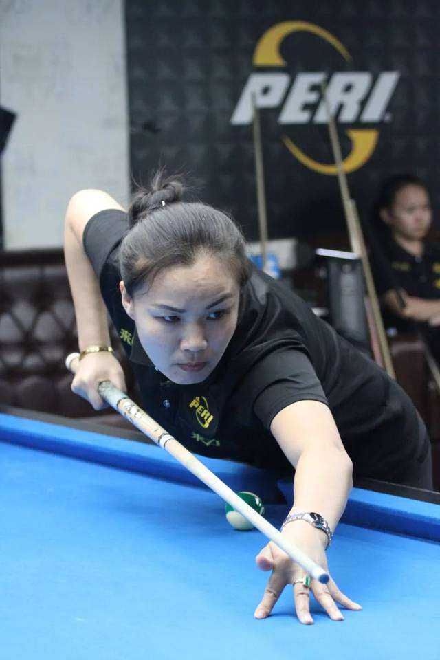 依然具备一 依然具备一