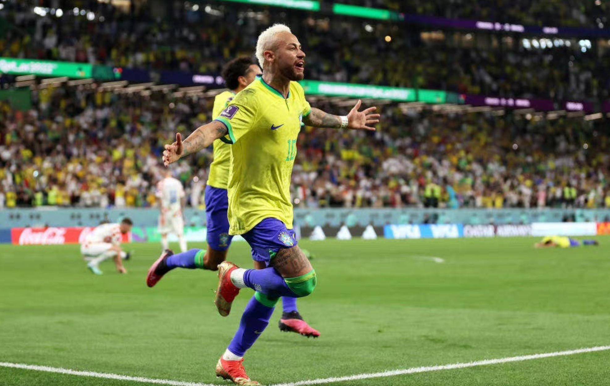 完成反超 完成反超